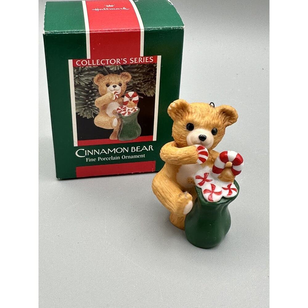 Ornament Hallmark Keepsake Cinnamon Bear #7 Porcelain Candy Canes QX4615 1989